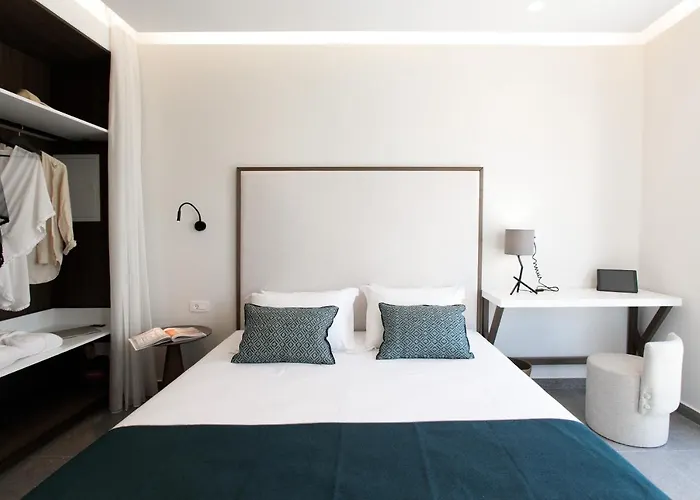 Naxian Soul 4* Agia Anna (Naxos)